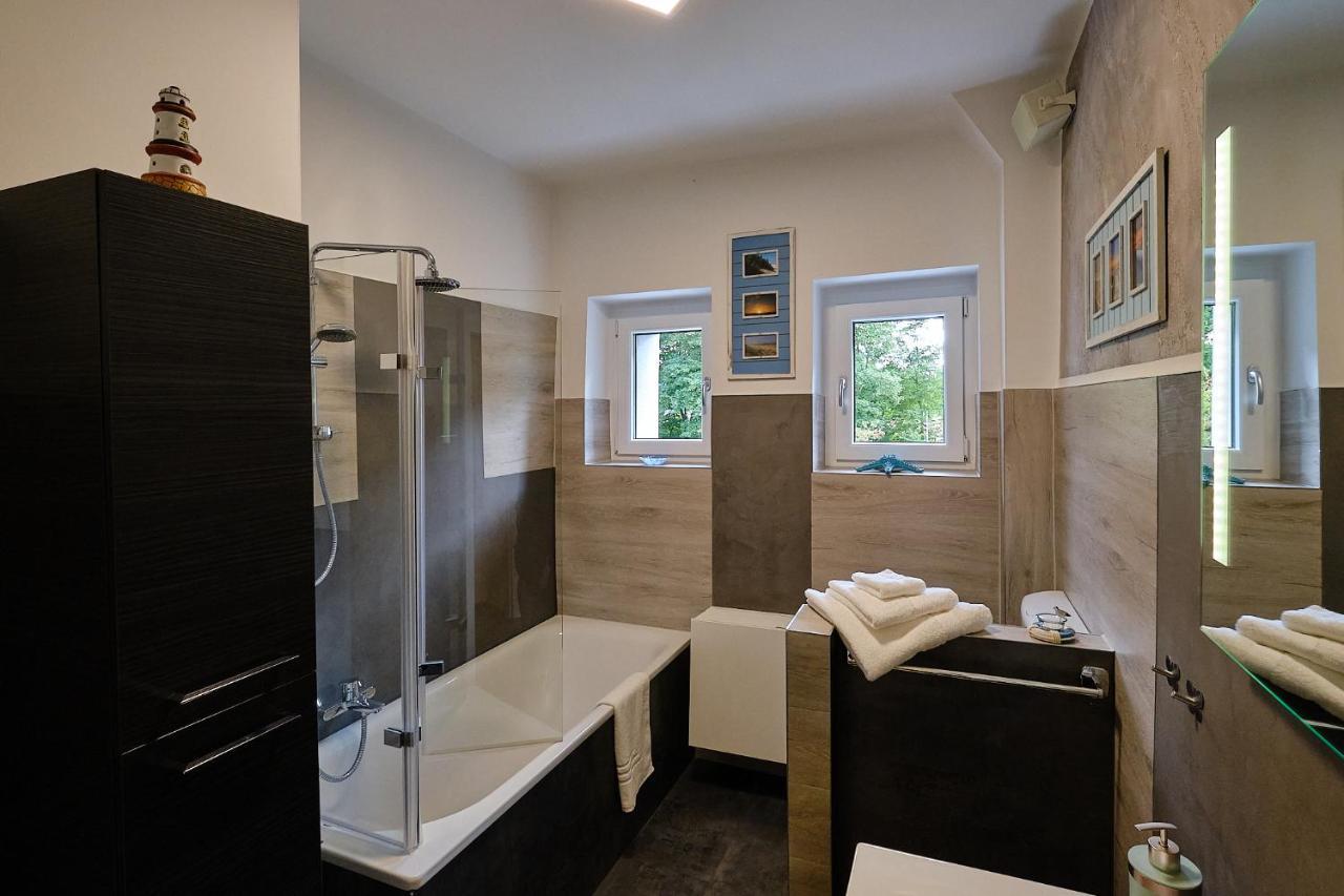 Ferienwohnung Mitten Im Pott Bottrop Exterior foto